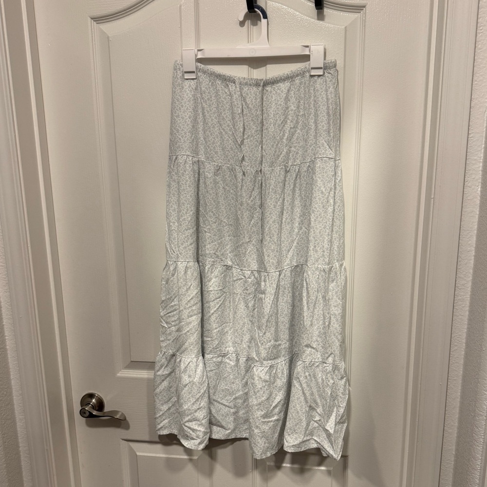 Brandy Melville Light Gray Maxi Skirt